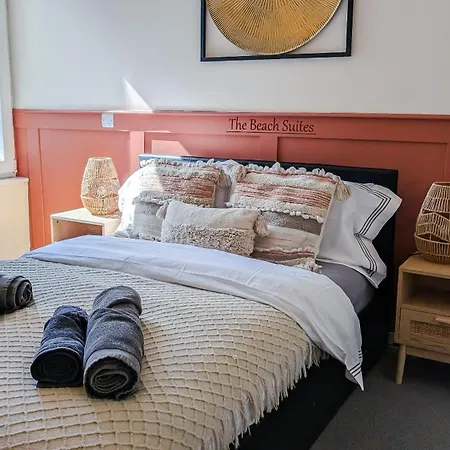 Apartment- Stunning Sea Views- 100m To Beach- Sleeps 6 Apartment Newquay (Cornwall)
