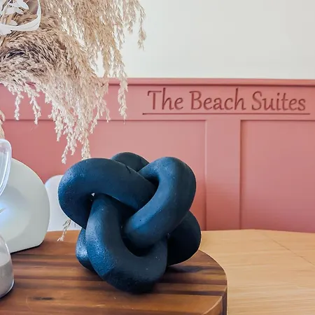 Apartment- Stunning Sea Views- 100m To Beach- Sleeps 6 Newquay (Cornwall)